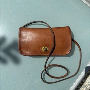 Vintage Coach Dinky 7649 Leather Bag Tabac or British Tan Purse